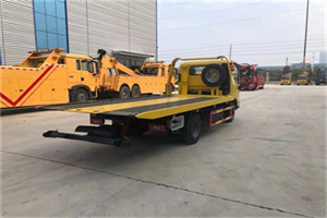 谯城非事故拖车