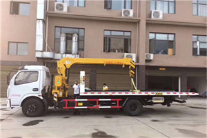 谯城附近汽车轮胎更换